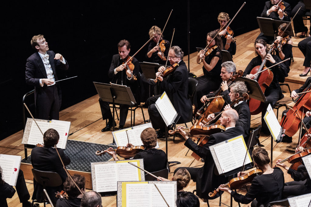 Brahms Et Sibelius Accompagnent Les Adieux De Daniel Harding à L ...